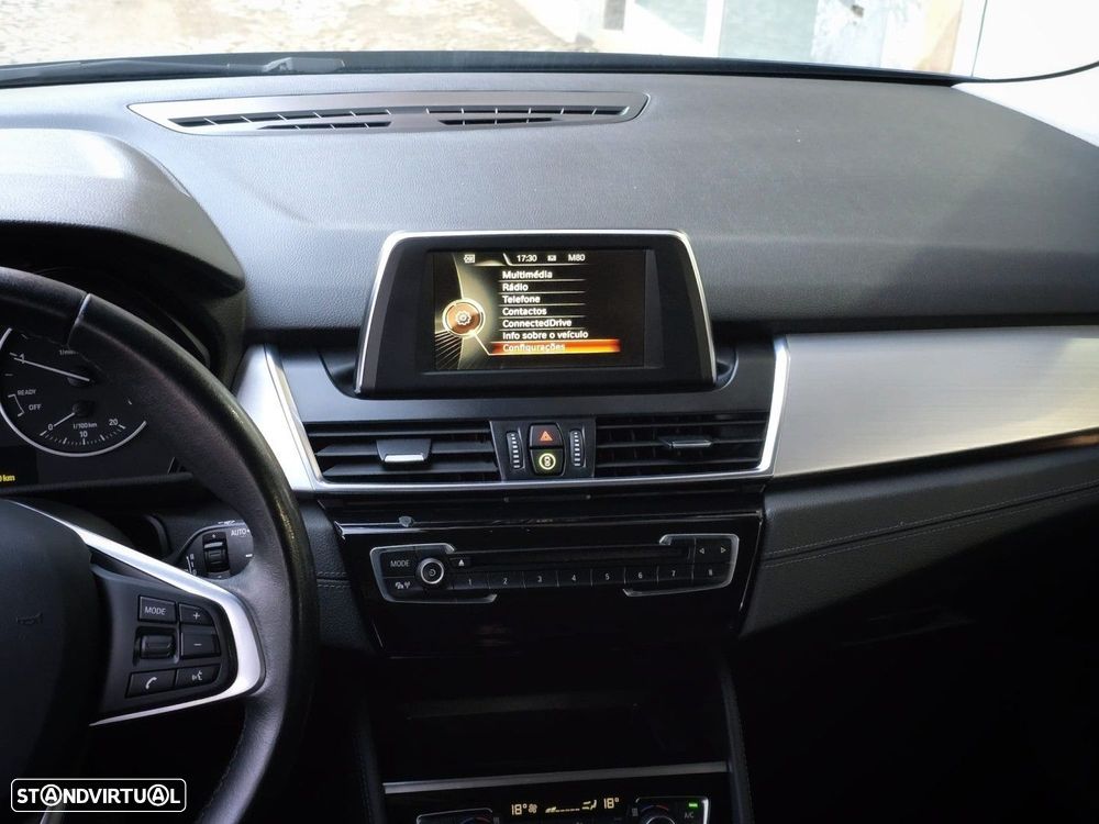 BMW 216 Active Tourer d Line Sport - 17