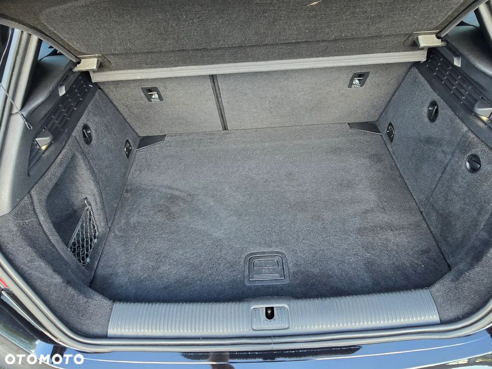 Audi A3 Sportback - 37