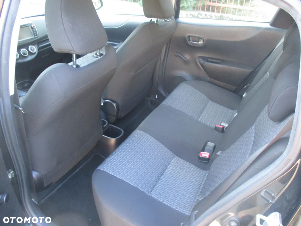 Toyota Yaris 1.0 Active - 25