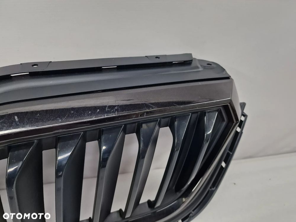 SKODA SCALA 657 18- CZARNA ATRAPA / GRILL PRZEDNI PRZÓD , NR 657853653 , NR AUKCJI GL351 - 7