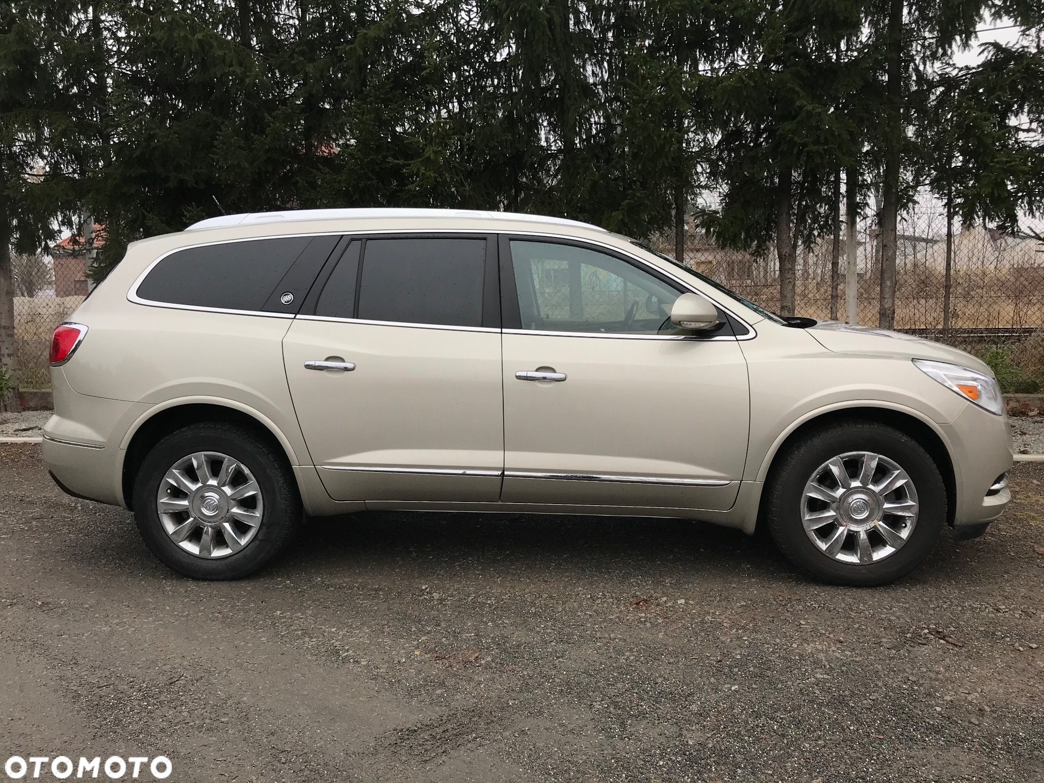 Buick Enclave - 19