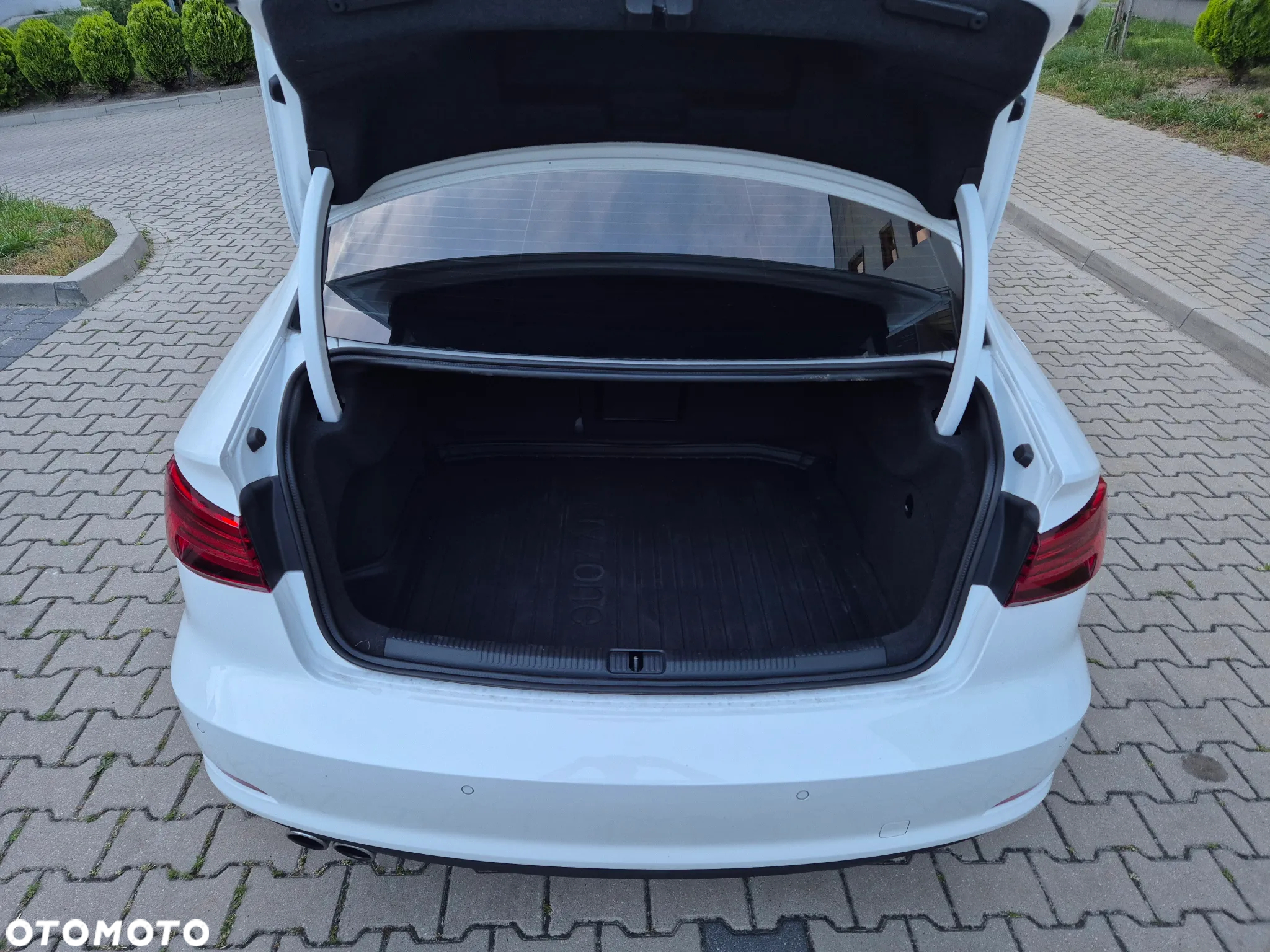 Audi A3 1.8 TFSI Ambiente S tronic - 5