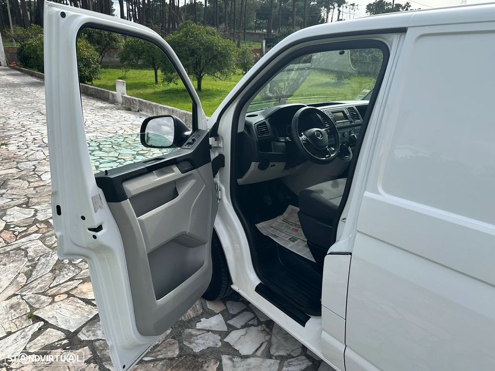 VW TRANSPORTER 2.0 TDI  IVA DESCRIMINADO - 11