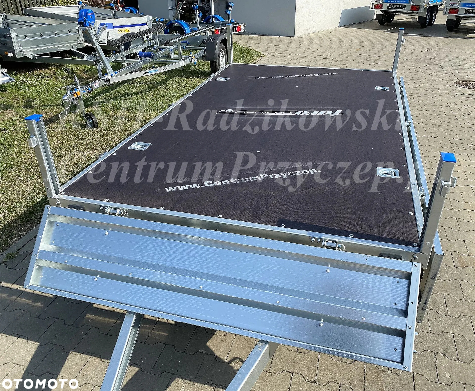 Faro PRZYCZEPA SAMOCHODOWA MAGICUS TANDEM 263X150CM, DMC: 750KG - 4