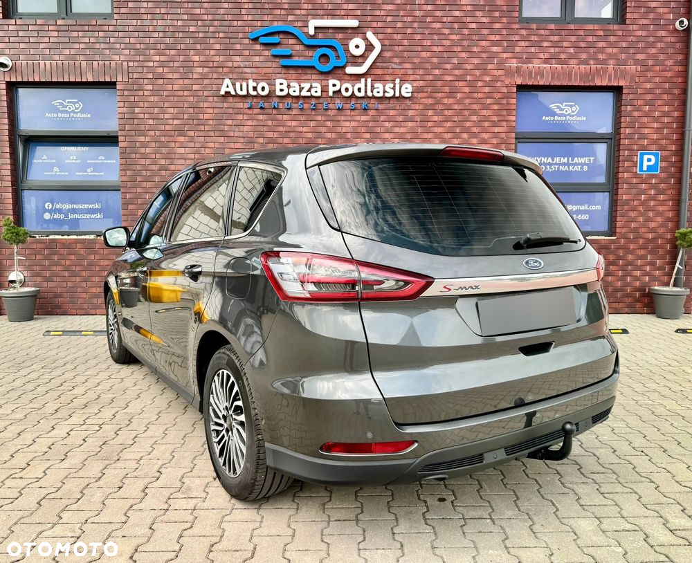 Ford S-Max 2.0 TDCi Titanium PowerShift - 12