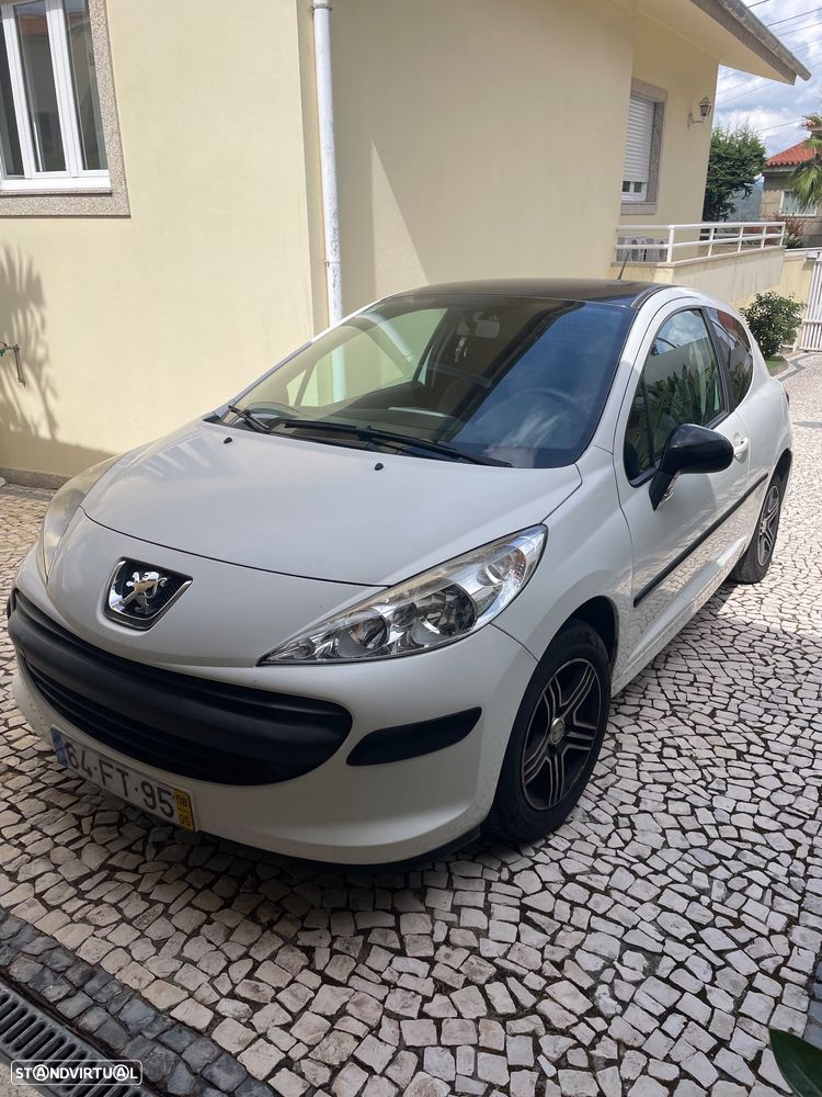 Peugeot 207 1.4 HDi Urban - 2