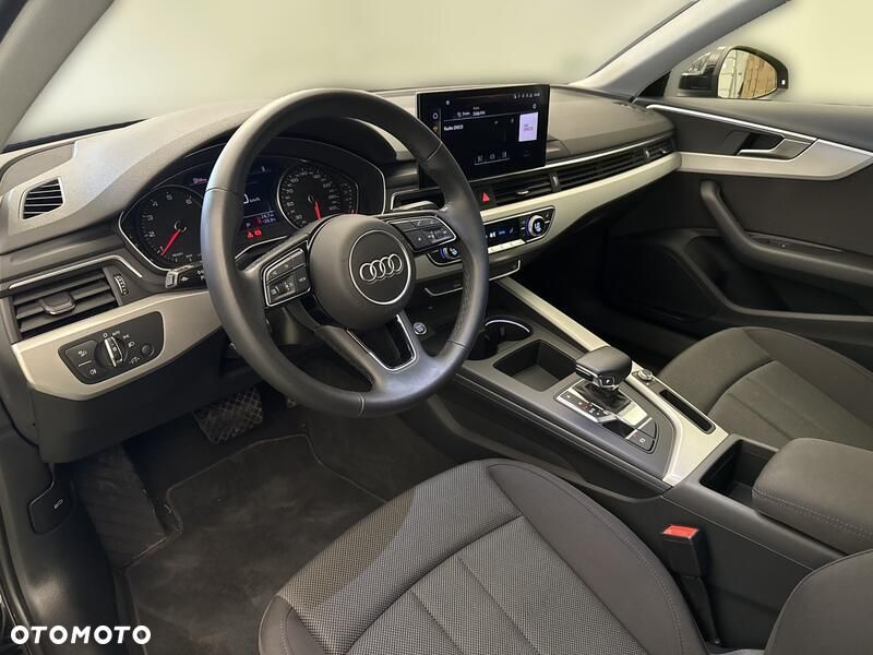 Audi A4 Limousine 35 TFSI mHEV Advanced S tronic - 10