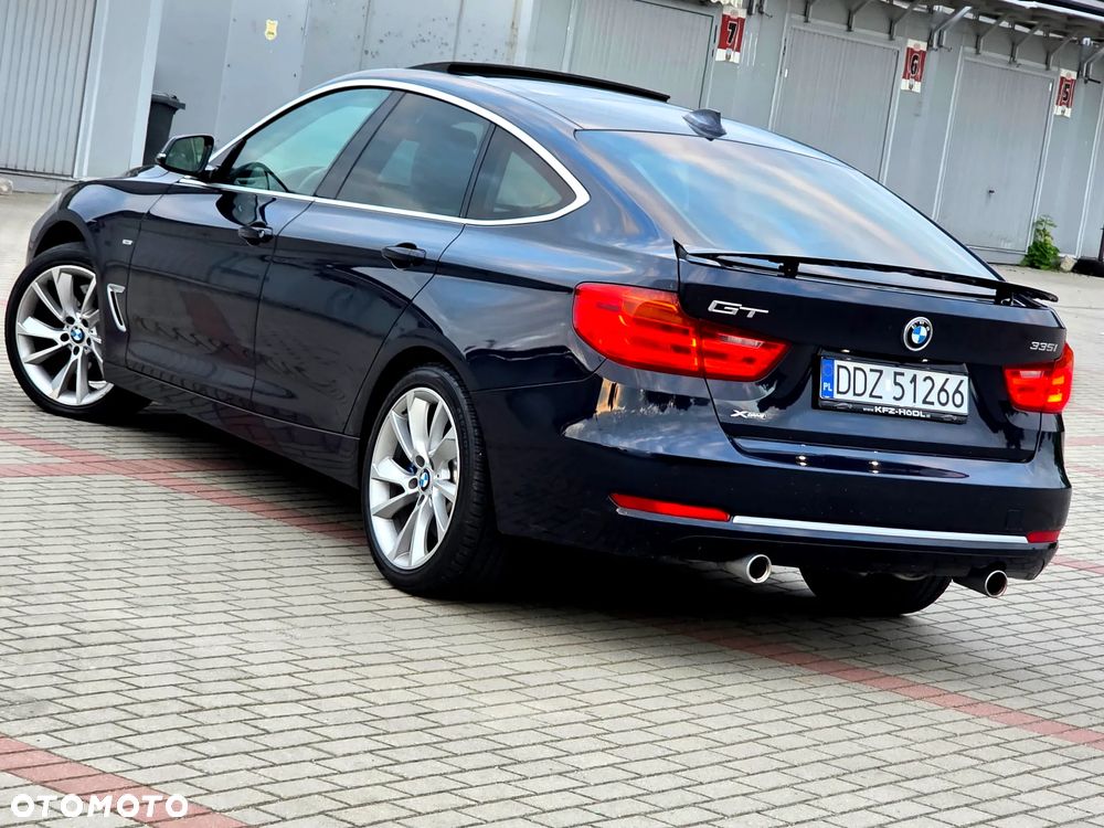 BMW Seria 3 335i Edition Exclusive - 16