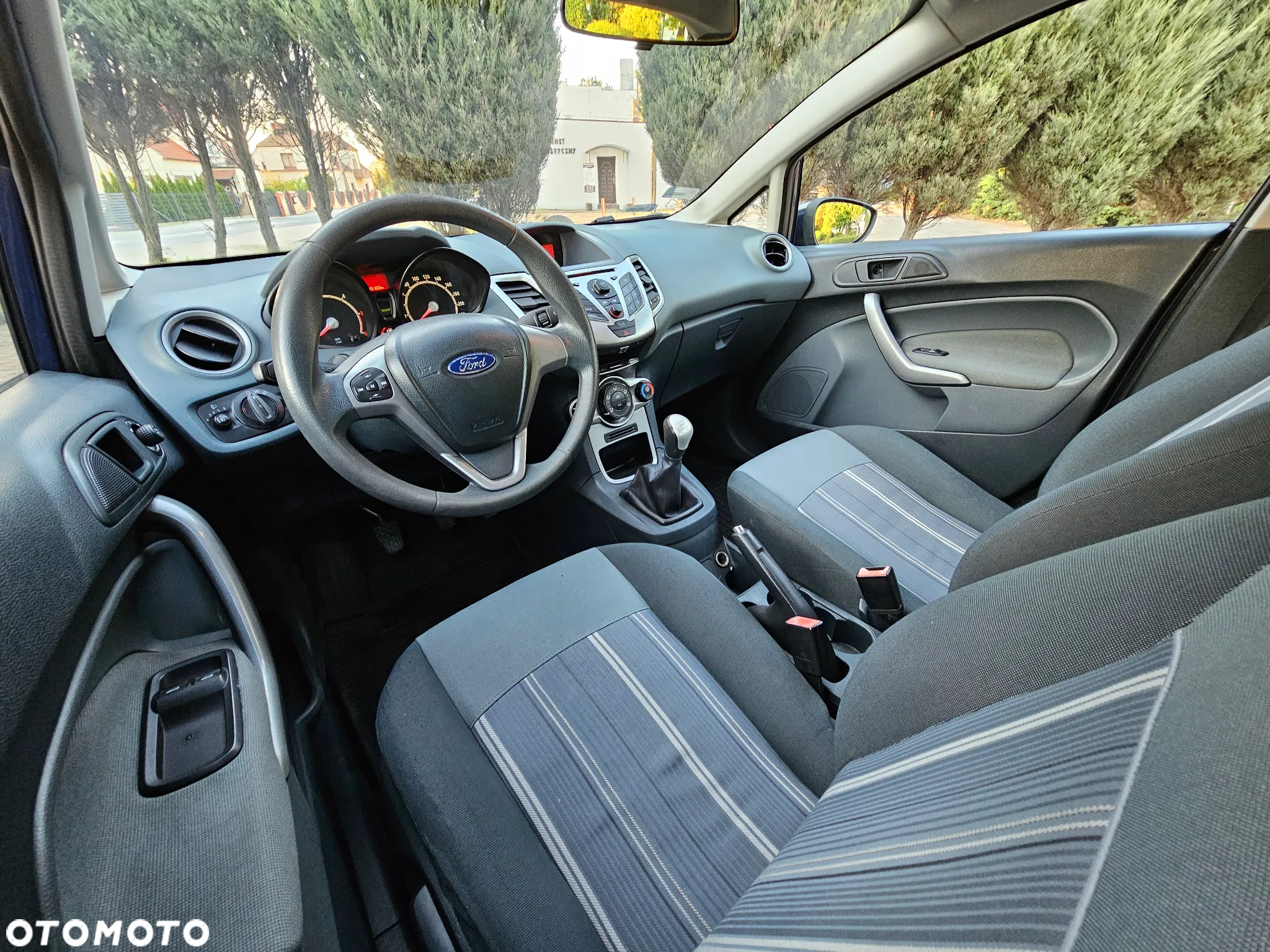 Ford Fiesta - 19