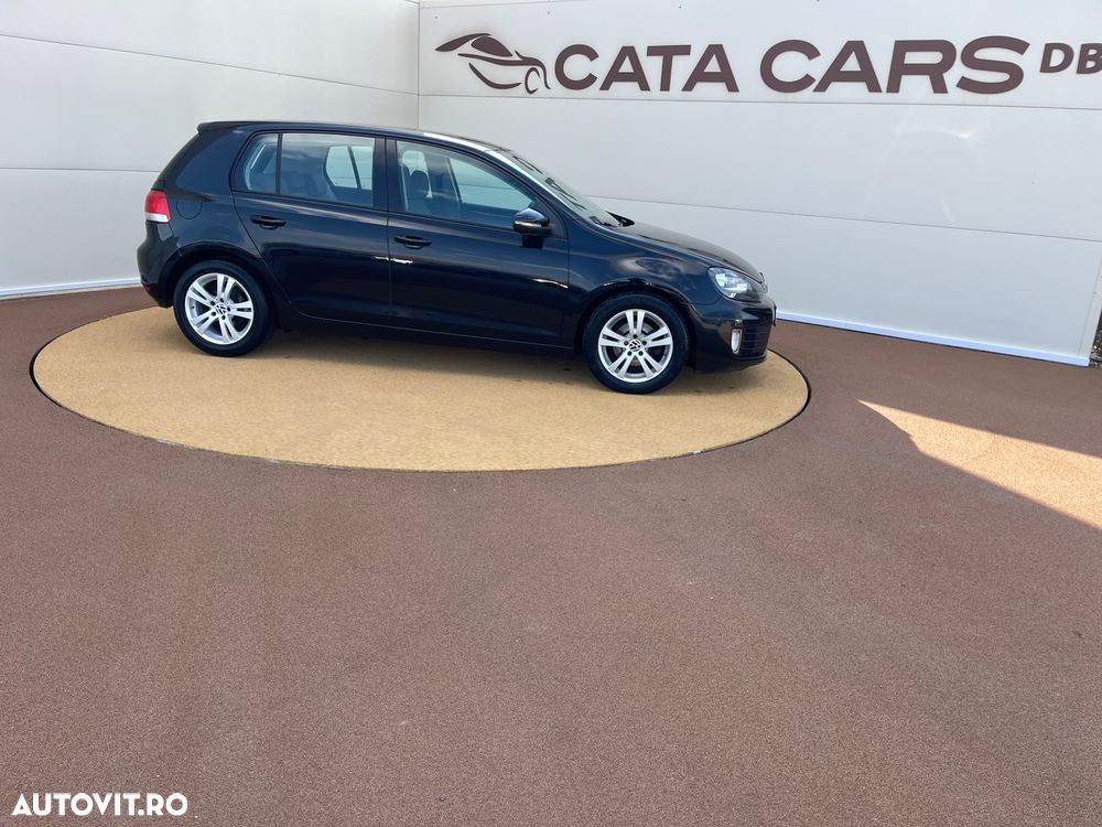 Volkswagen Golf - 21