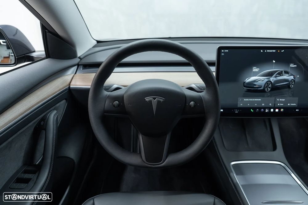 Tesla Model 3 Long Range Tração Traseira - 19