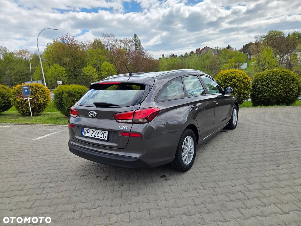 Hyundai i30 1.4 T-GDI Trend - 4