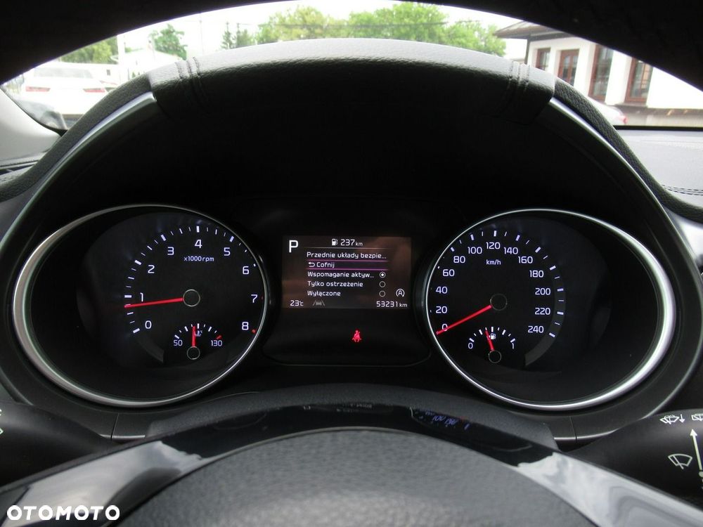 Kia Ceed 1.5 T-GDI M DCT - 33