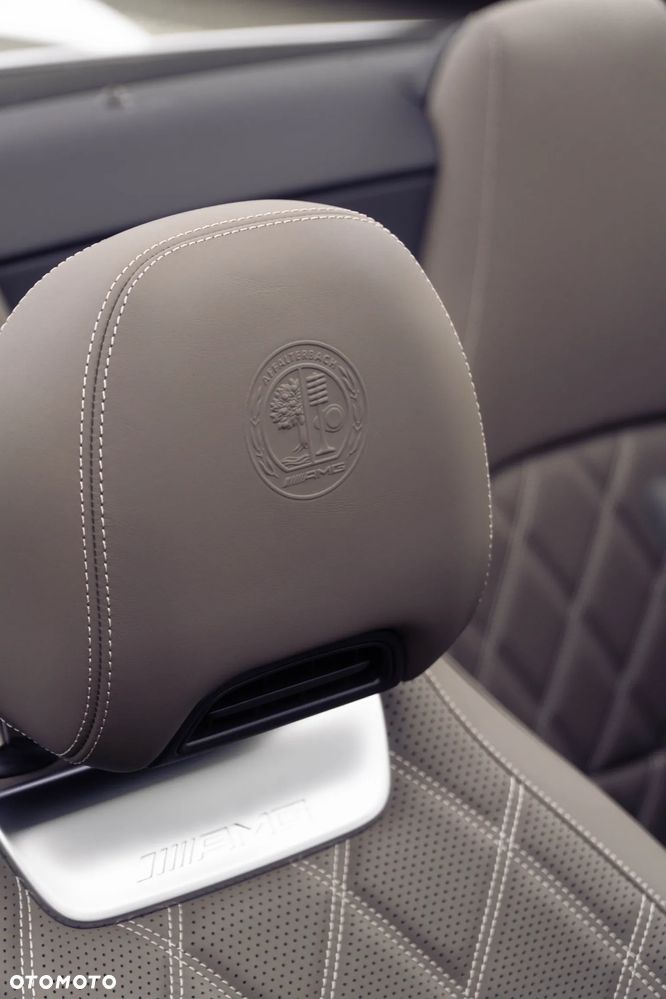 Mercedes-Benz SL AMG 63 4-Matic+ - 17