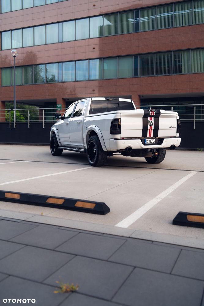 Dodge RAM - 5
