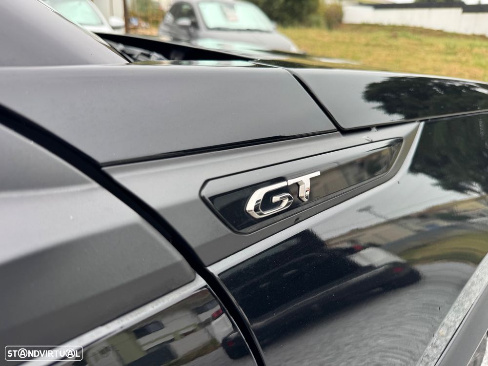 Peugeot 2008 PureTech 130 GT — fotografia 17