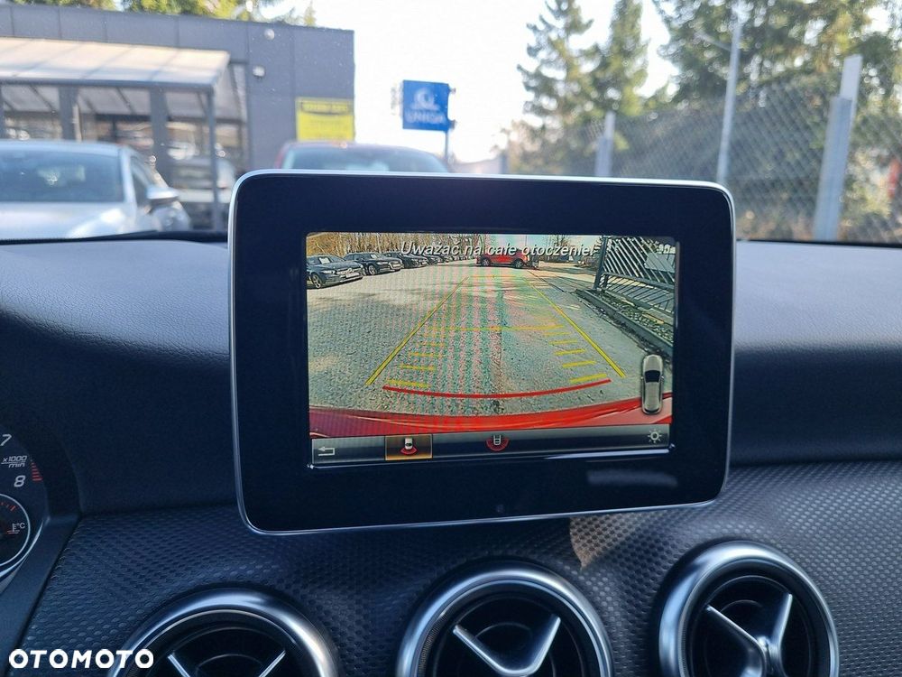 Mercedes-Benz Klasa A 200 AMG Line - 20