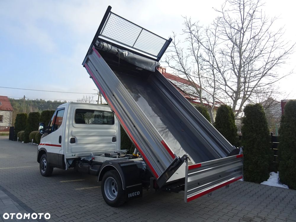 Iveco 35C18 Wywrotka 3-stronna KLIMA HAK Super Stan - 4