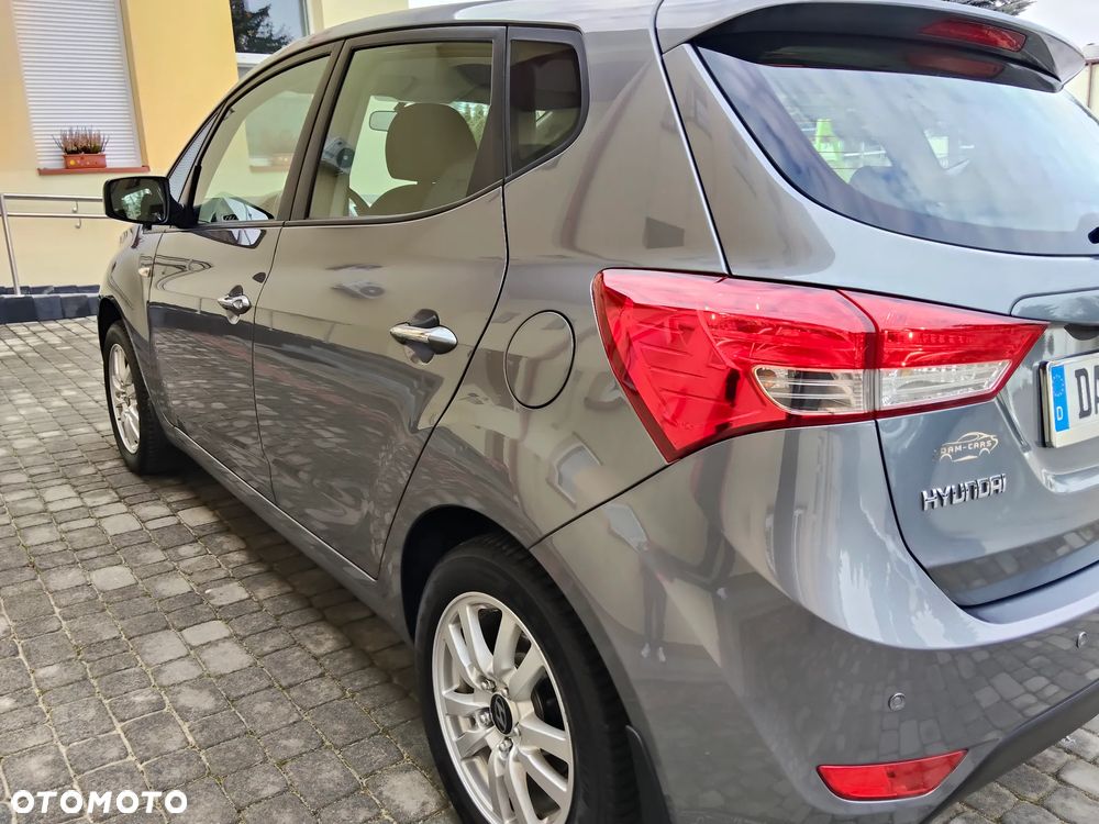 Hyundai ix20 1.4 blue YES - 3