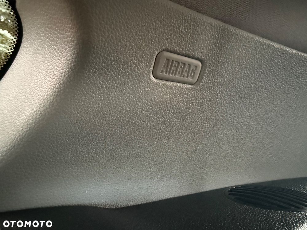 BMW Seria 1 - 14