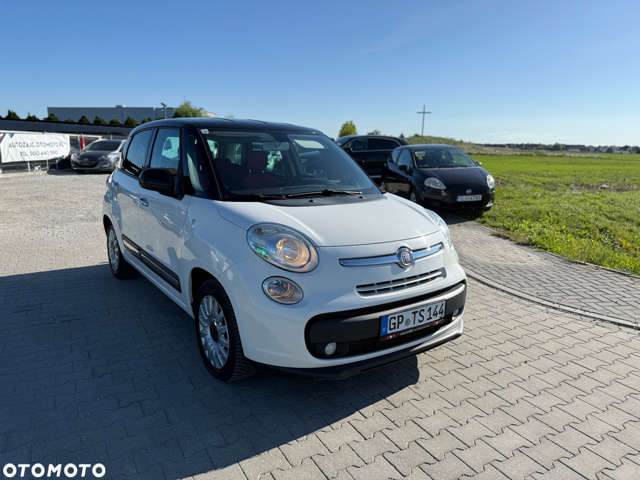 Fiat 500L 1.4 16V (RED) - 8