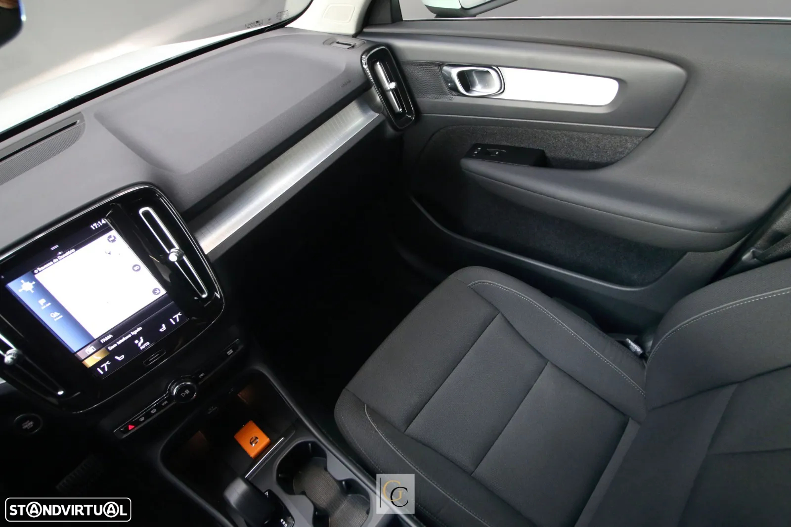 Volvo XC 40 T5 Twin Engine DKG Inscription - 26