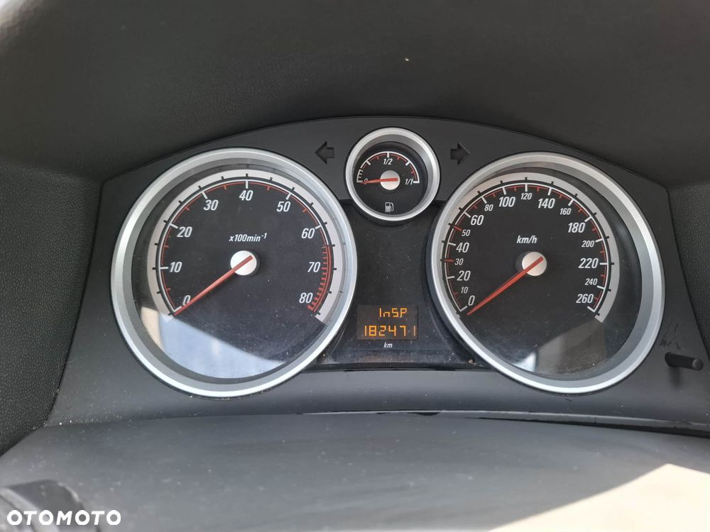 Opel Astra 1.6 Enjoy - 9
