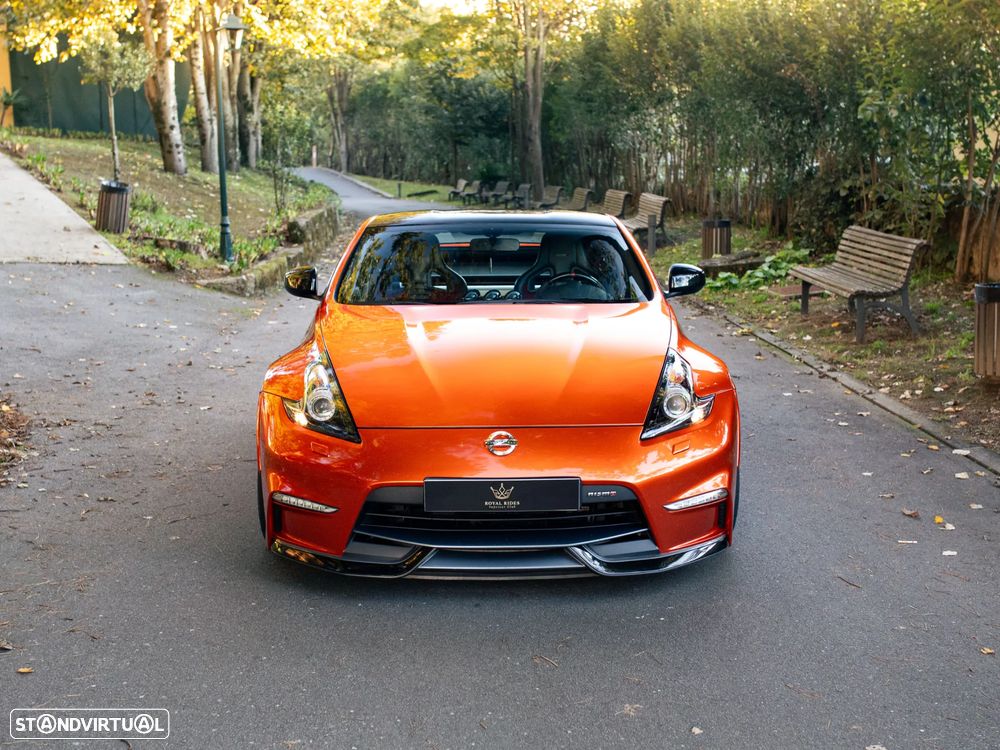 Nissan 370 Z Nismo - 12