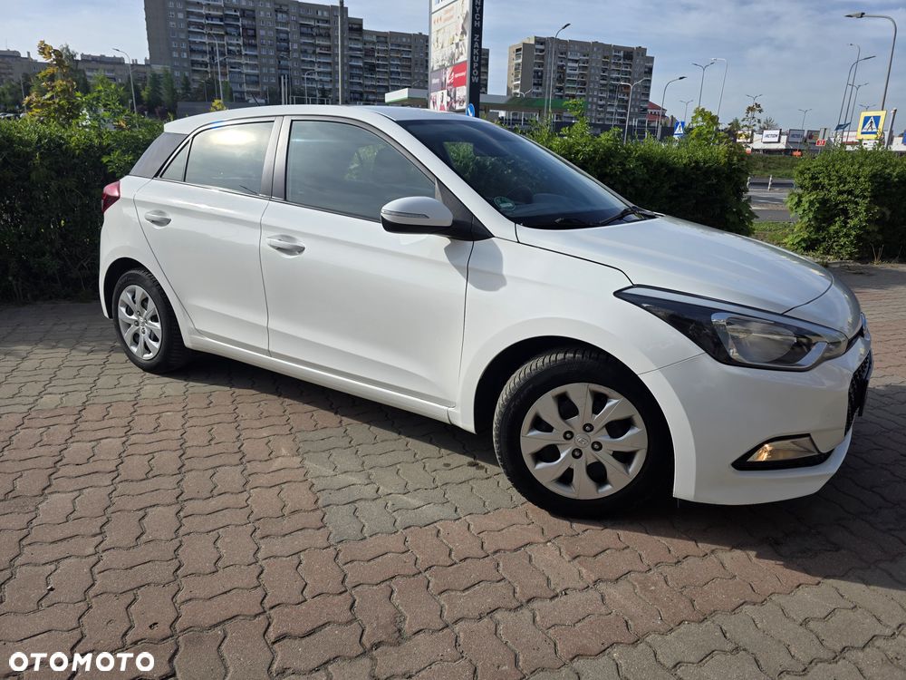 Hyundai i20 1.2 Select - 4
