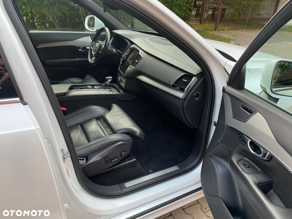 Volvo XC 90 D5 AWD Inscription - 16