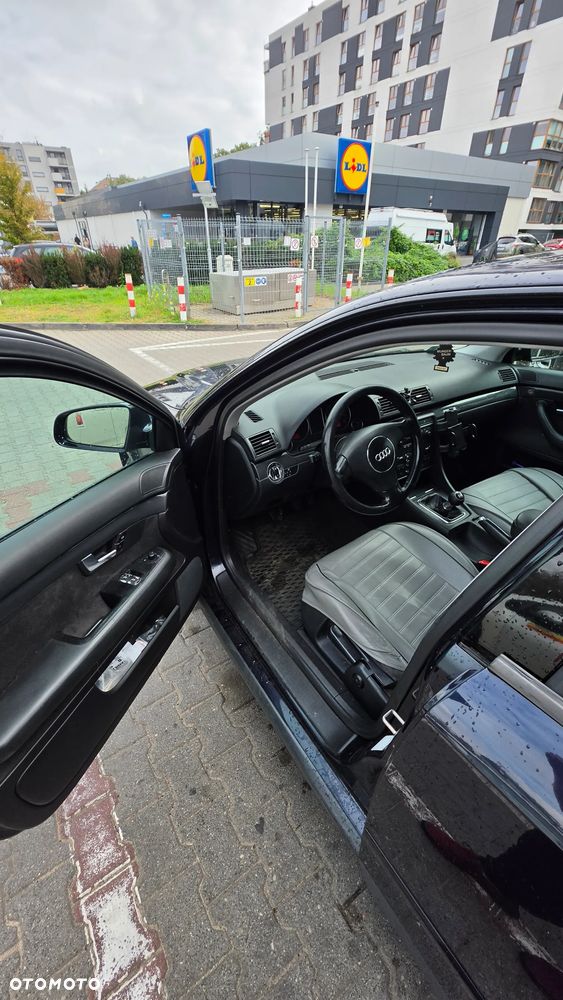 Audi A4 Limousine 1.8T Quattro - 6