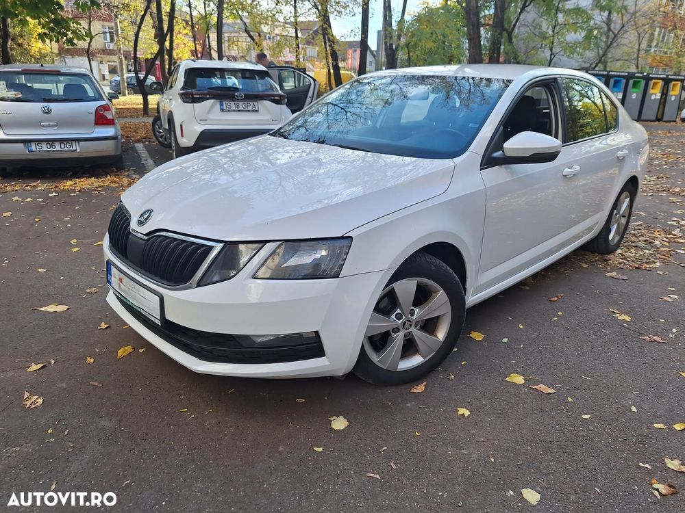 Skoda Octavia Combi Diesel 1.6 TDI Style - 10