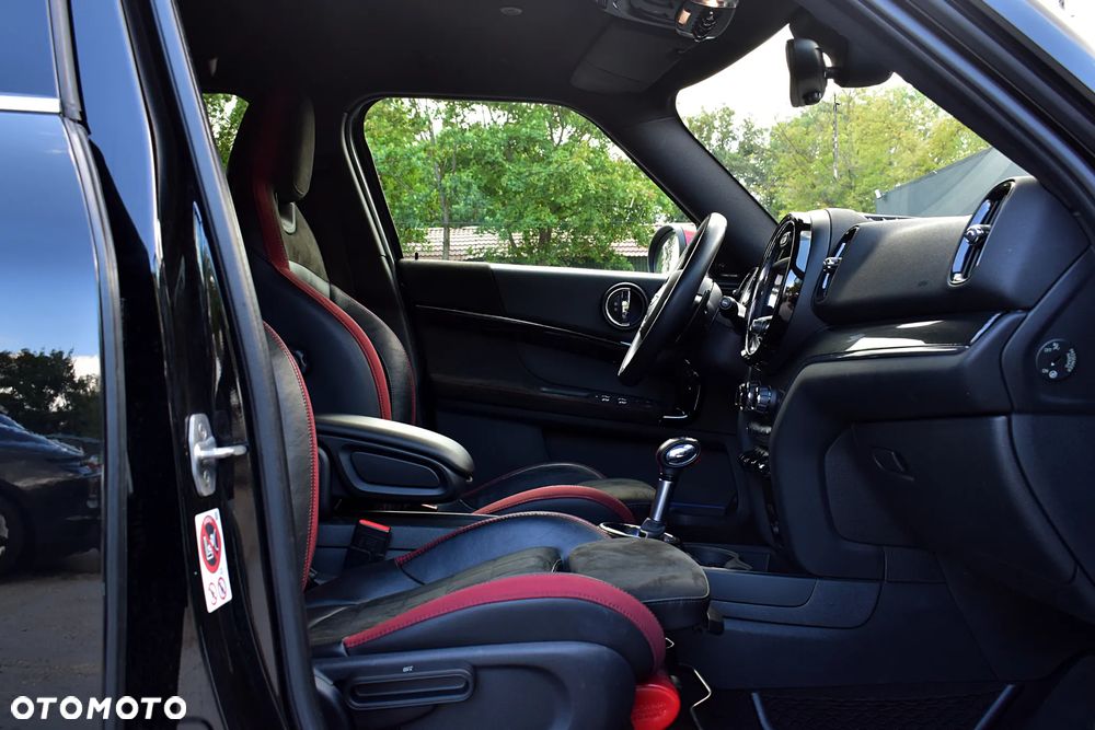 MINI John Cooper Works - 9