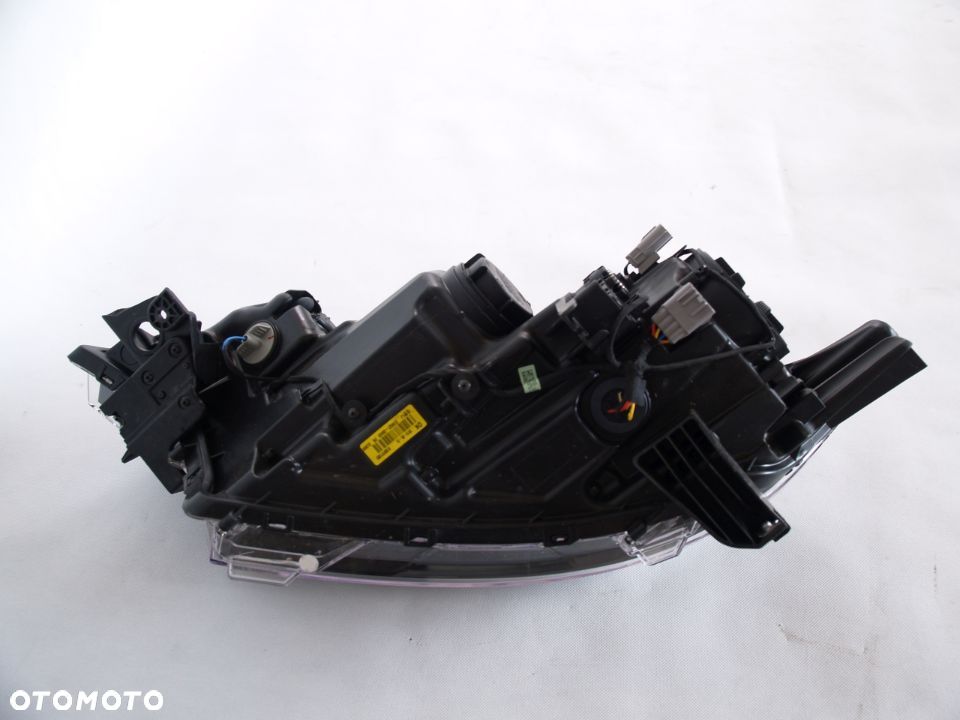 Mitsubishi Outlander Reflektor prawy lampa prawa 3 III 15r FL Lift - 5