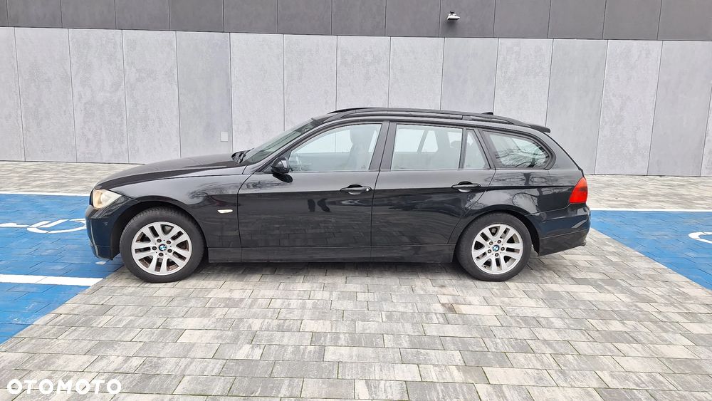 BMW Seria 3 318d - 18