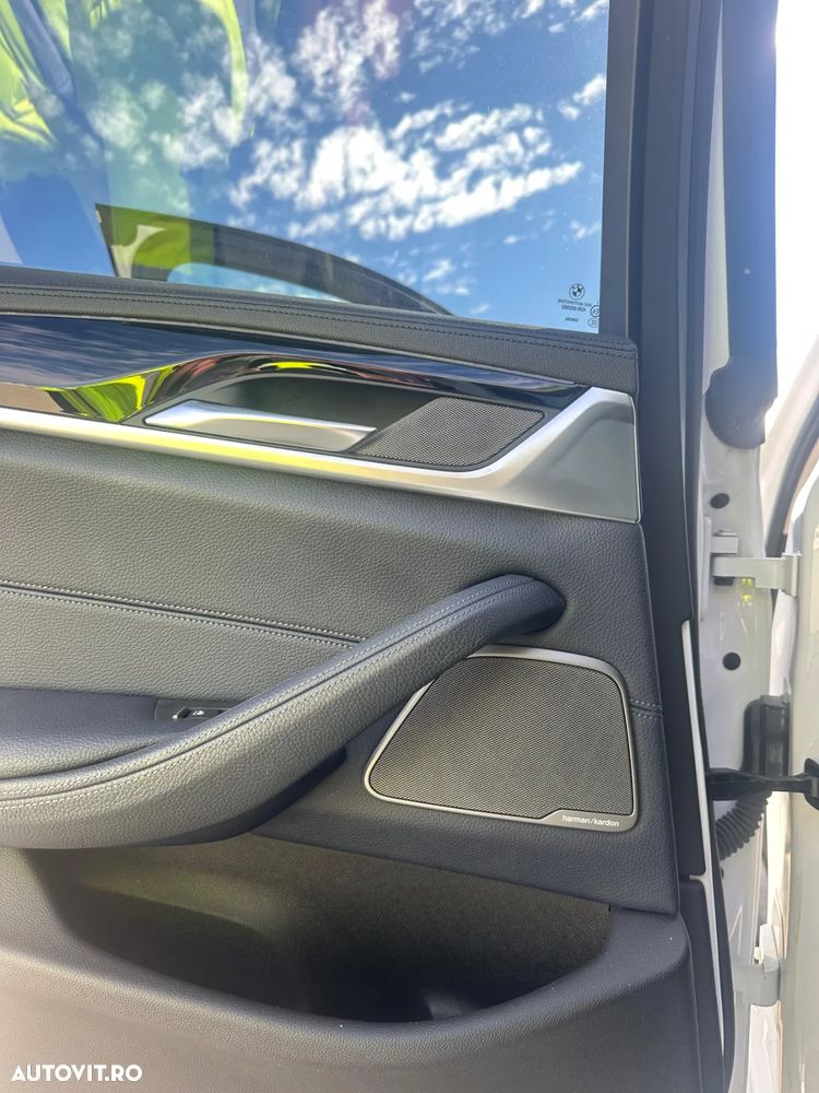 BMW Seria 5 - 30