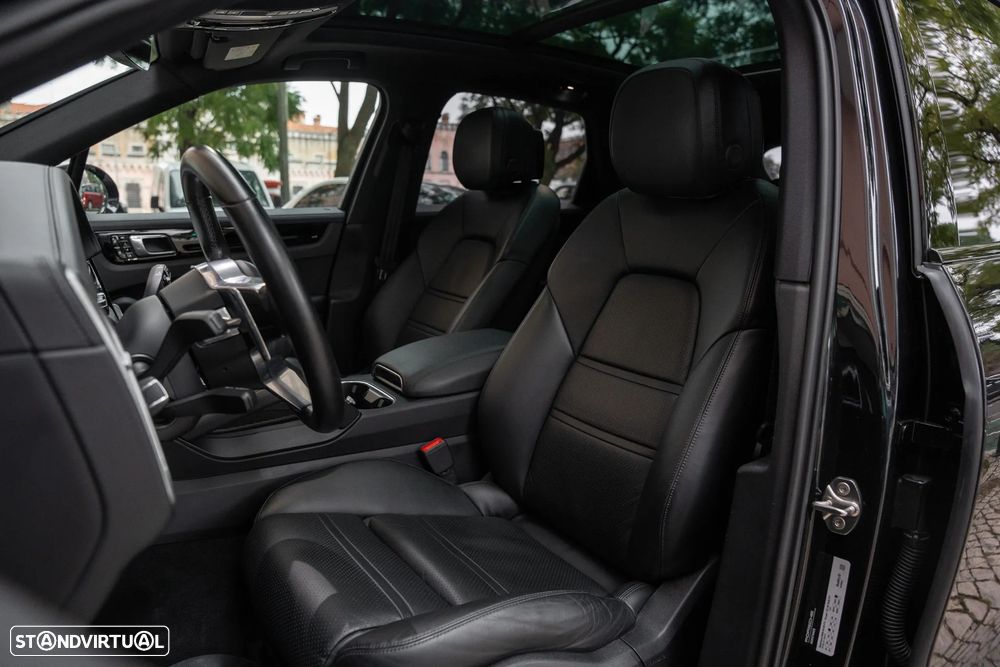 Porsche Cayenne Standard - 6