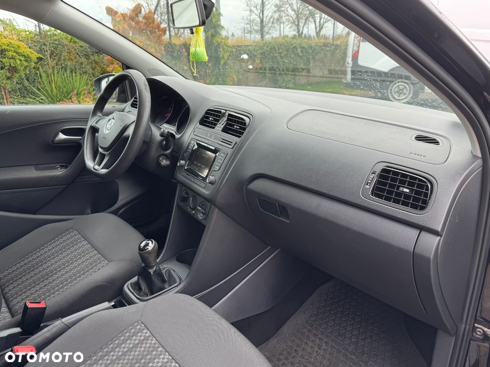 Volkswagen Polo 1.0 Trendline - 25