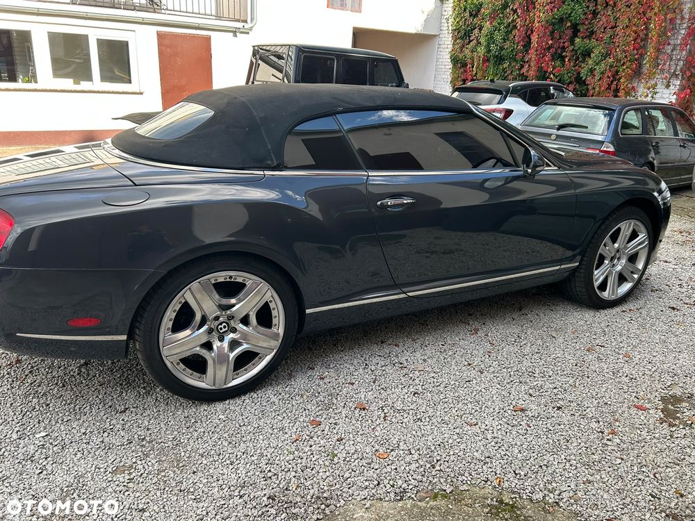 Bentley Continental GT Standard - 18