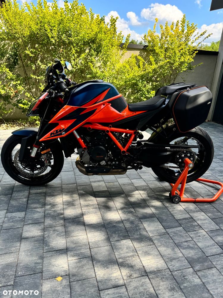 KTM Super Duke - 13