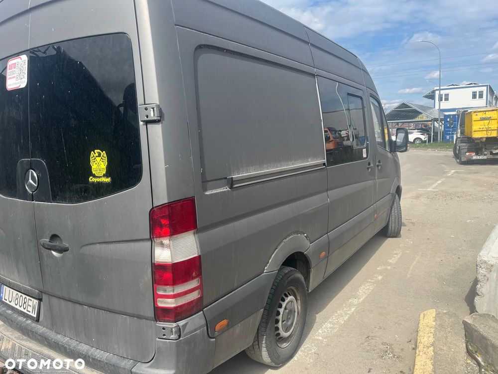 Mercedes-Benz Sprinter - 4