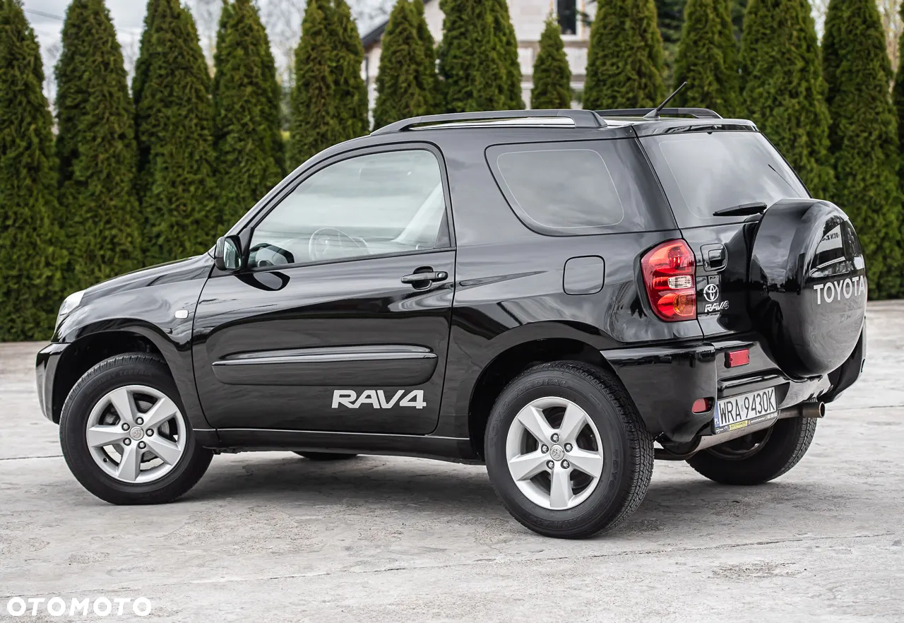 Toyota RAV4 - 7