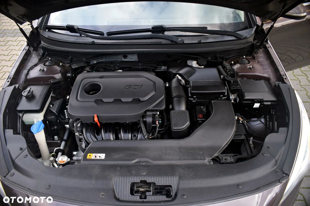 Hyundai Sonata 2.4 SE - 37