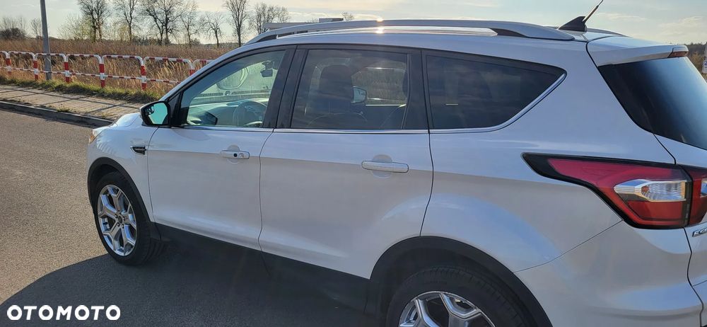 Ford Escape - 10