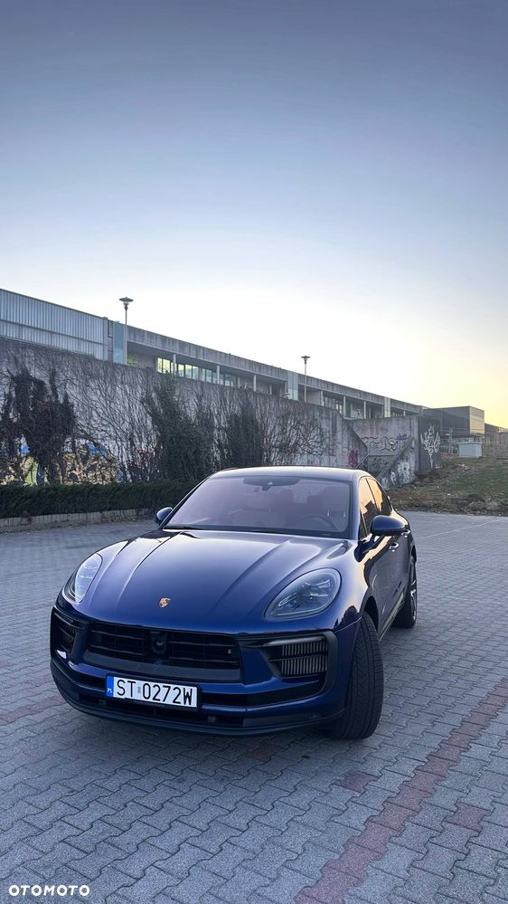Porsche Macan - 1