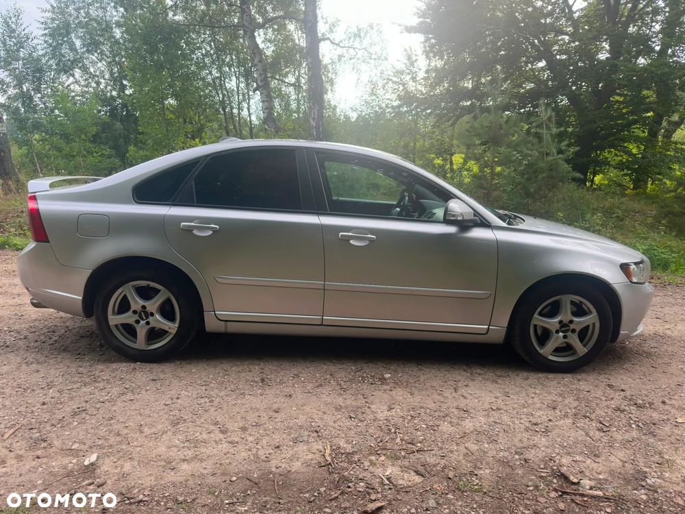 Volvo S40 D3 R-Design - 11