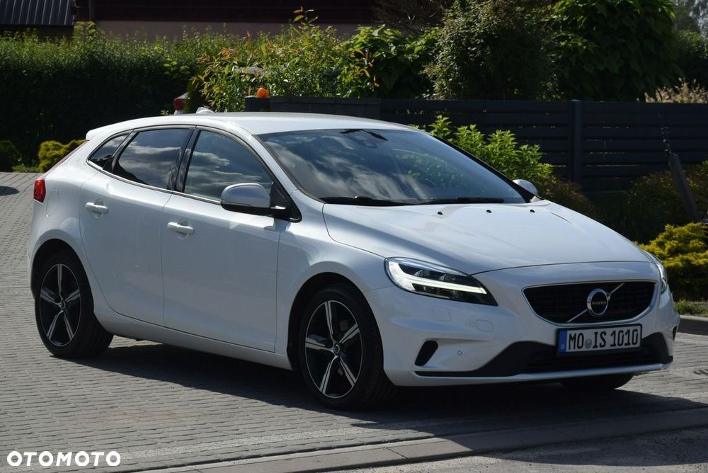 Volvo V40 D2 Kinetic - 1