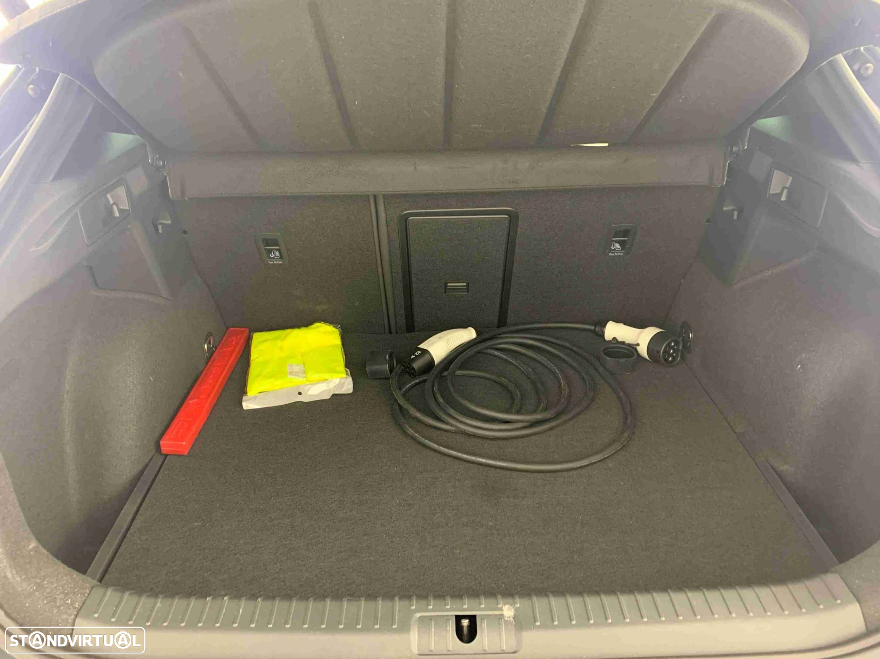 Cupra Formentor 1.5 e-Hybrid DSG VZ - 2