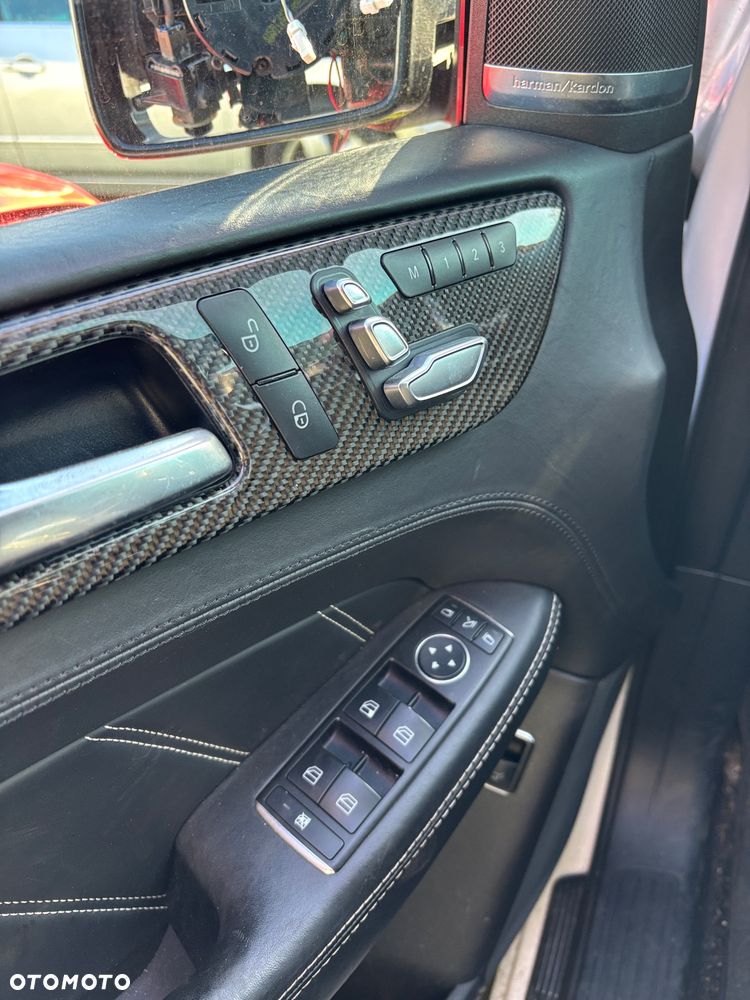 Mercedes-Benz GLE - 26