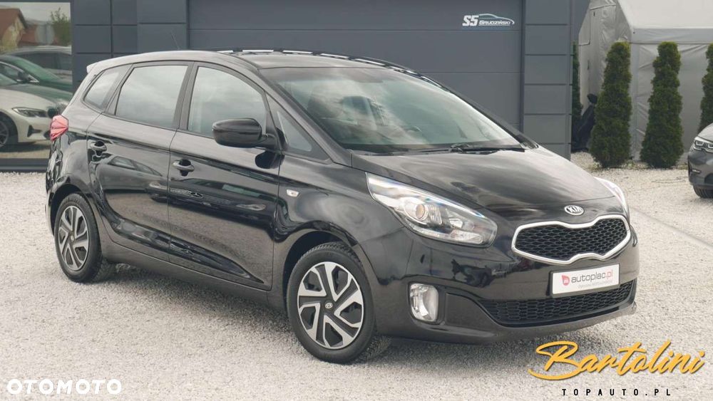 Kia Carens - 3